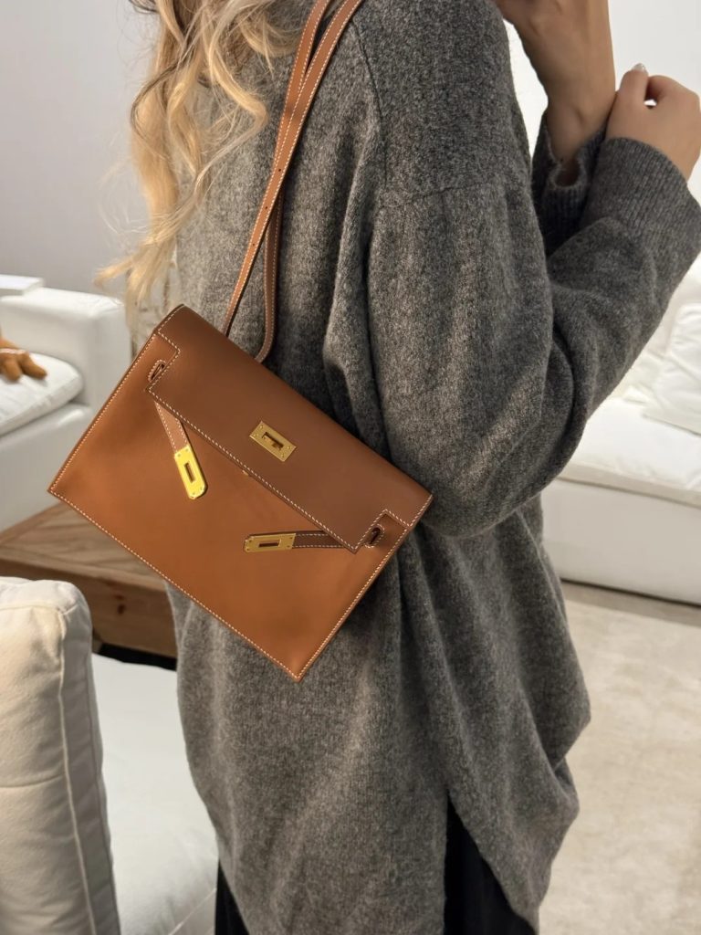 Kelly Danse Hermès worn as a double strap shoulder bag